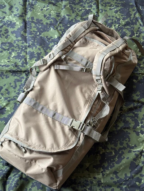 large M/17 bag with wheels and shoulder straps
