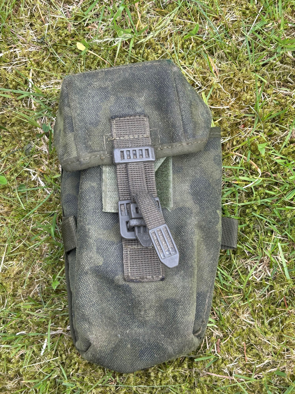 M/96 Magazine pouch