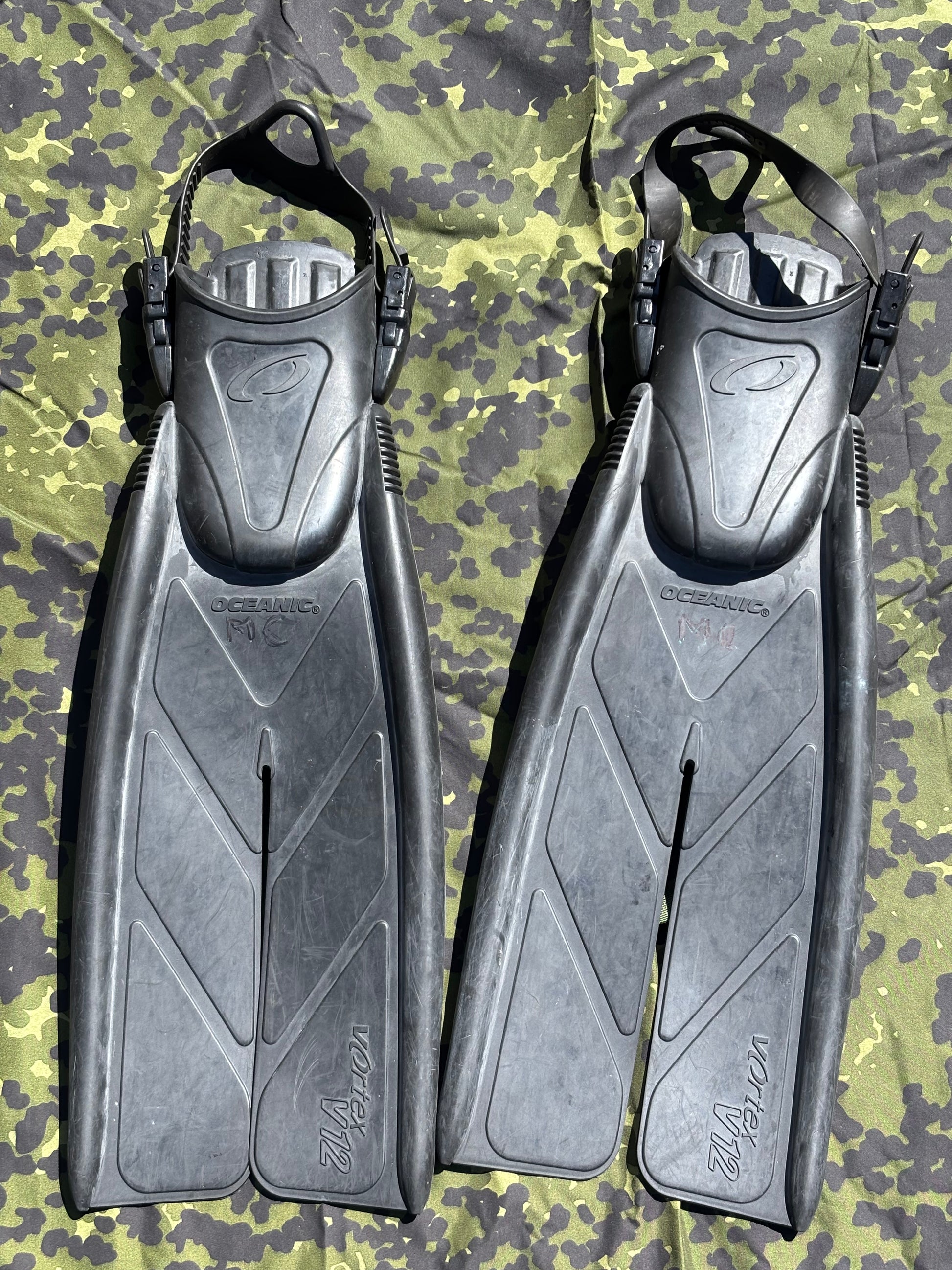 Oceanic Vortex V12