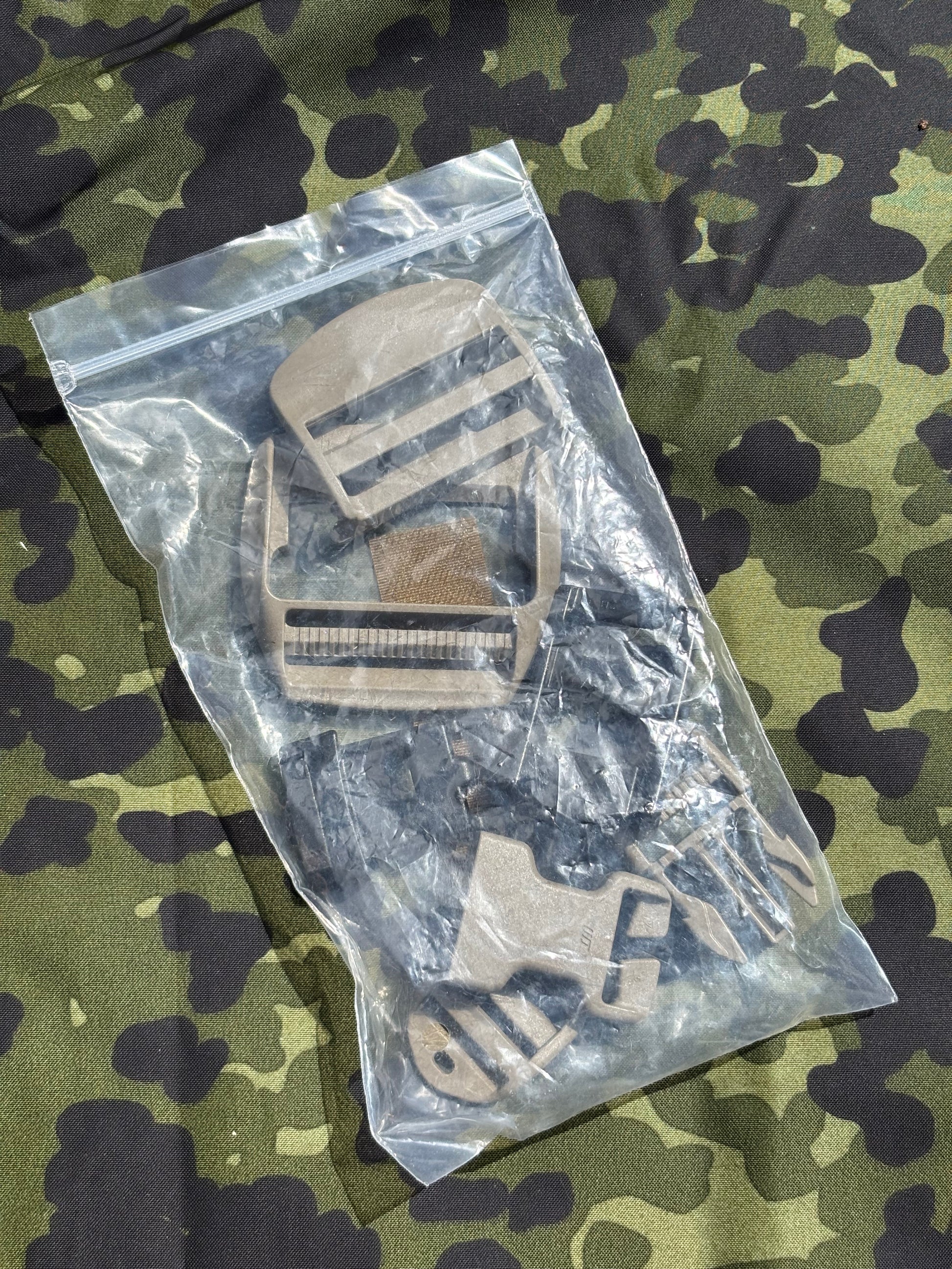 Backpack buckle repair kit