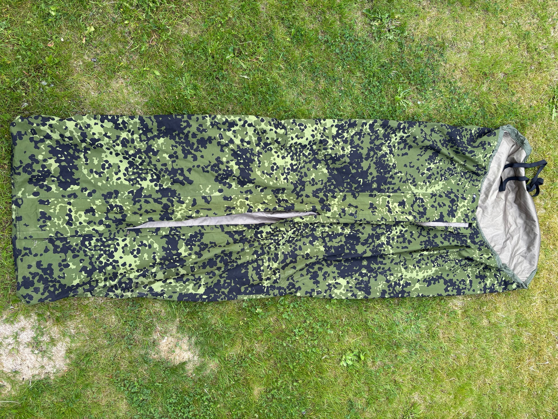 Danish military surplus used bivouac bag/sleeping bag cover