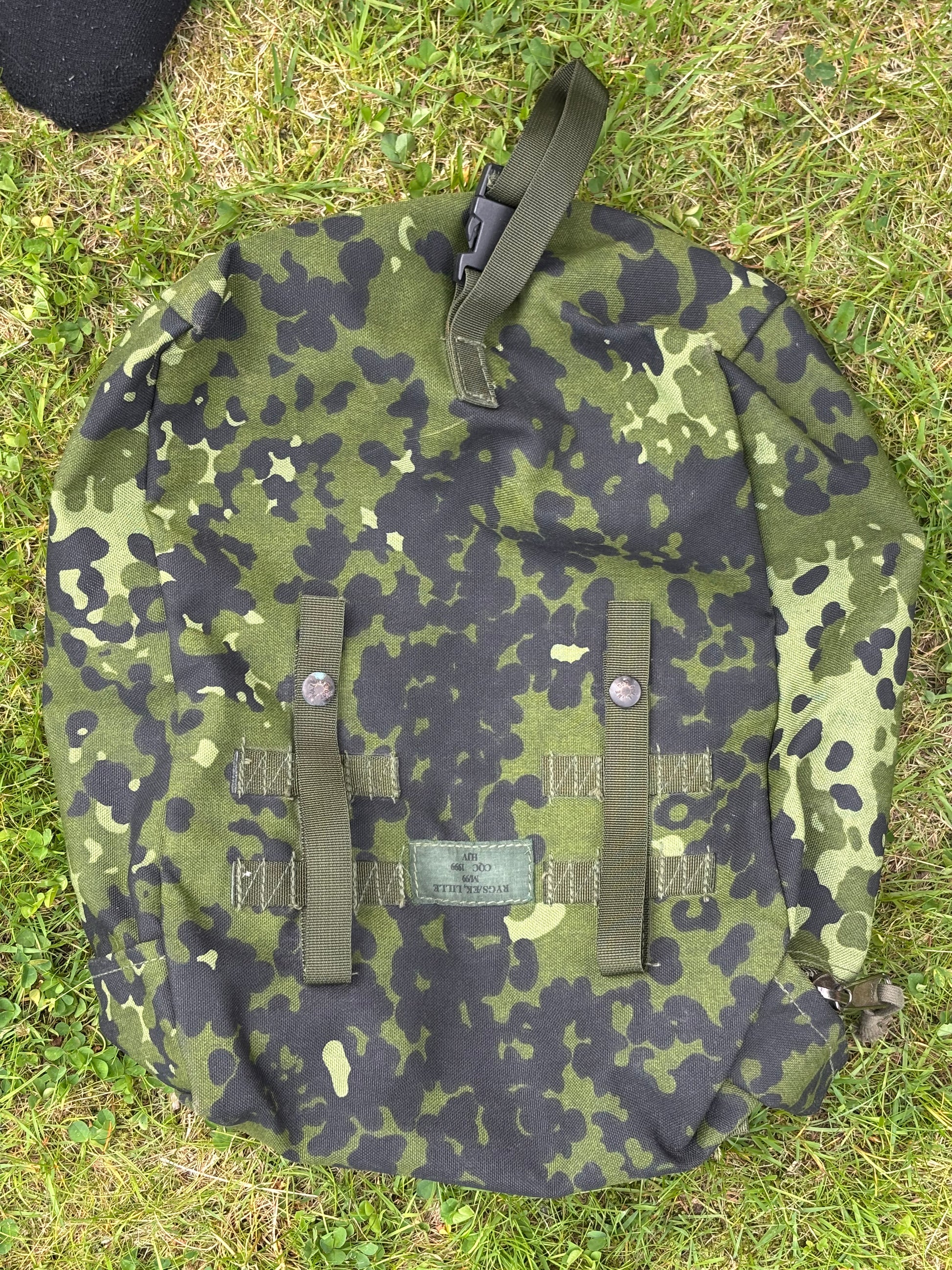 Small m/84 field pack