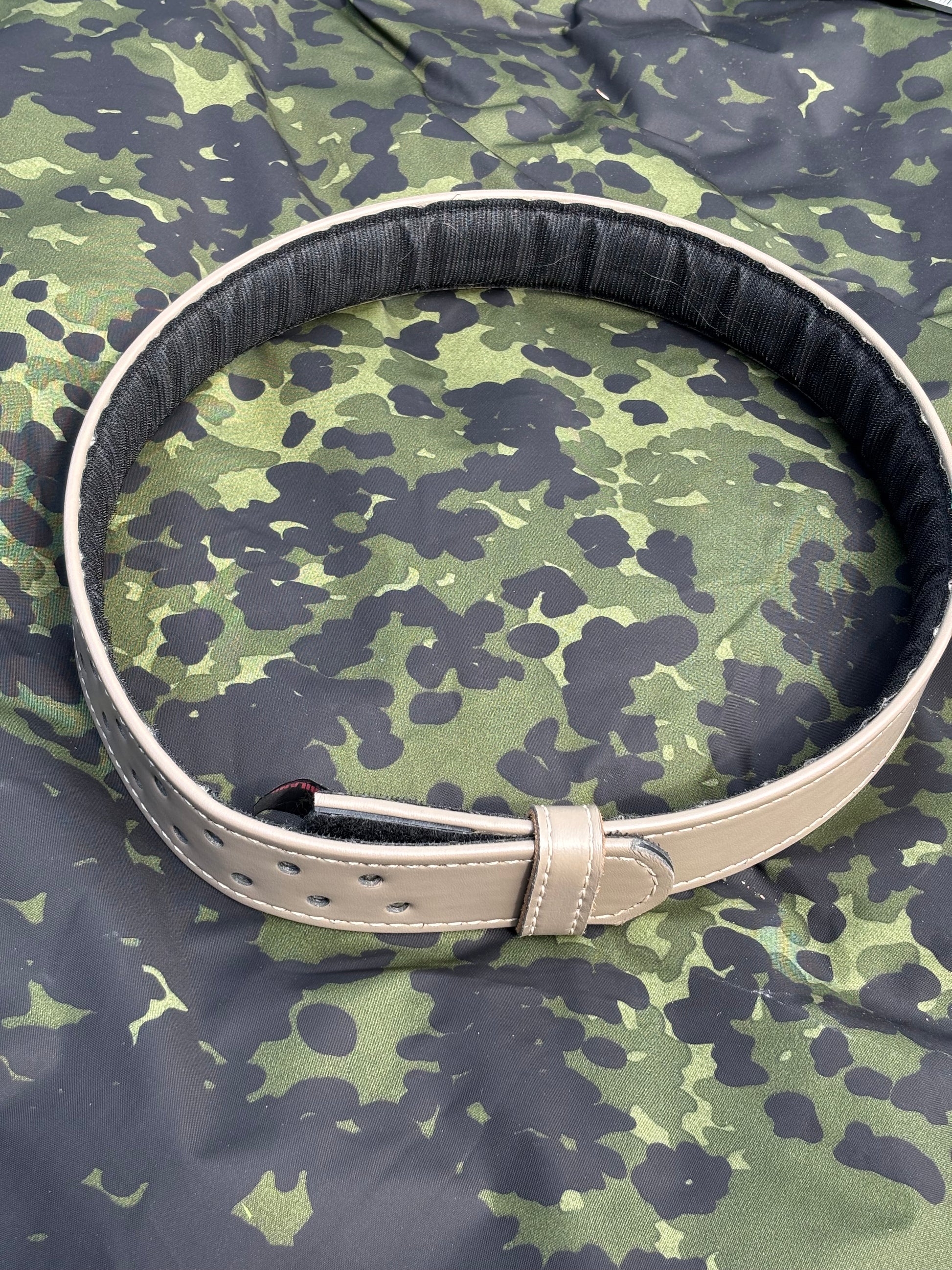 Safarliland belt, unkown model