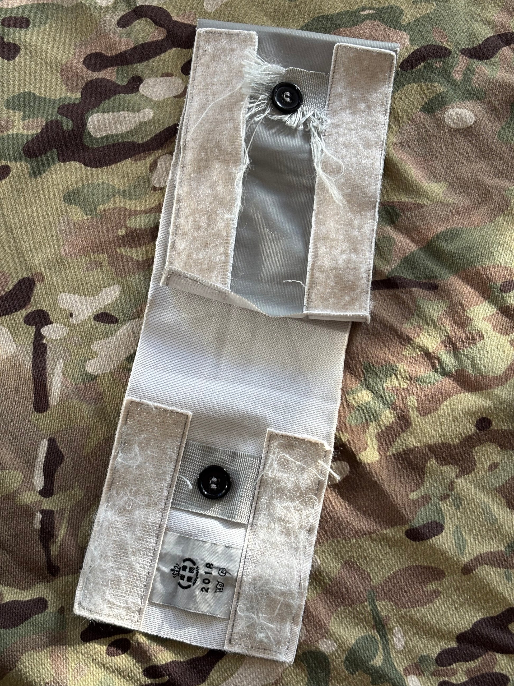 Reflective arm band