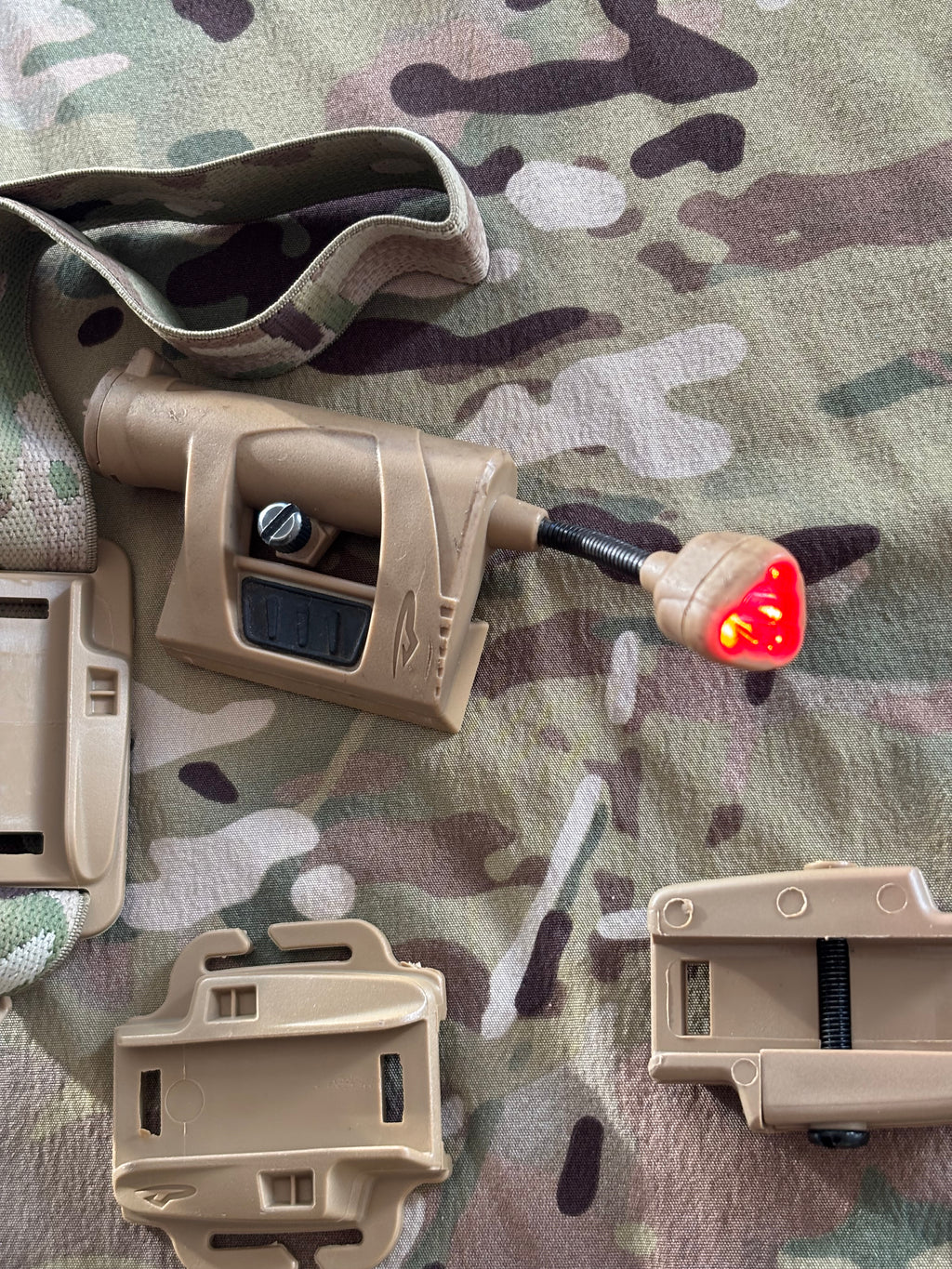 Princeton Tec – Charge MPLS, Helmet Light