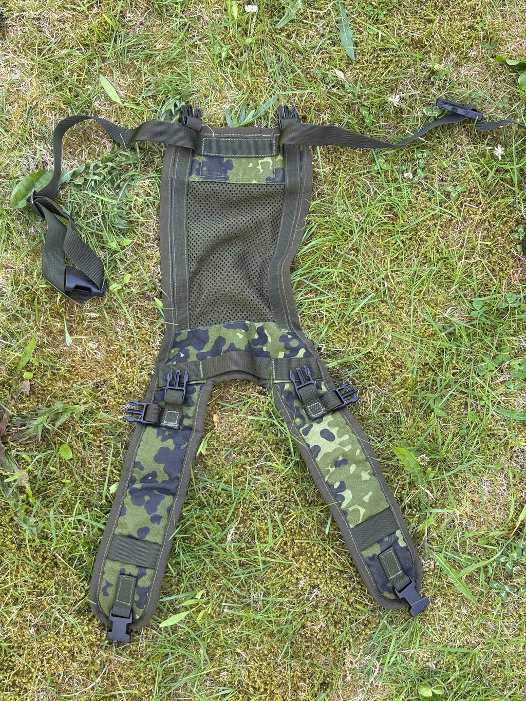 M/96 "rocket pouch" carrier