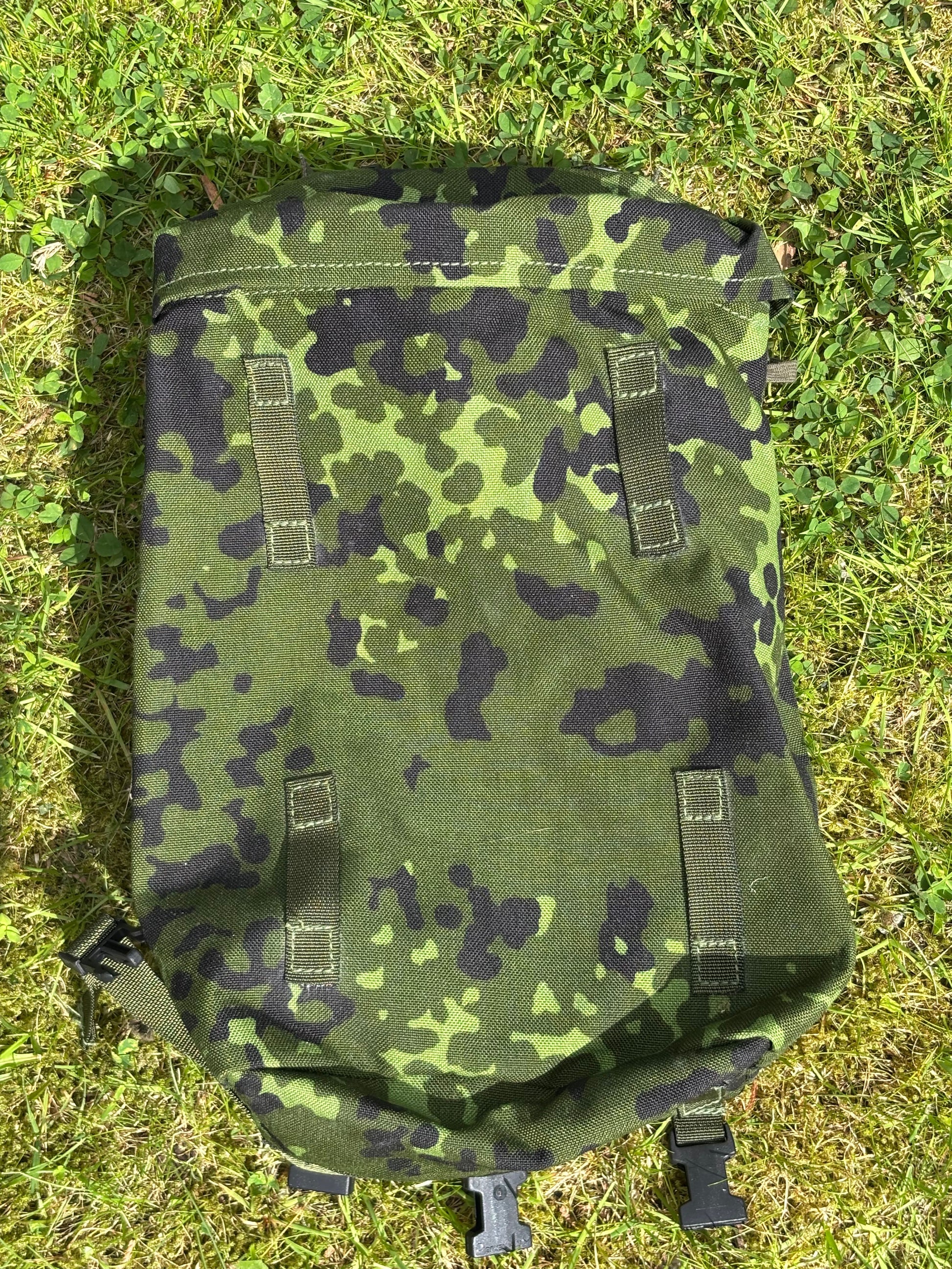 M/96 Sidepouch for bergen/ rocket pouch