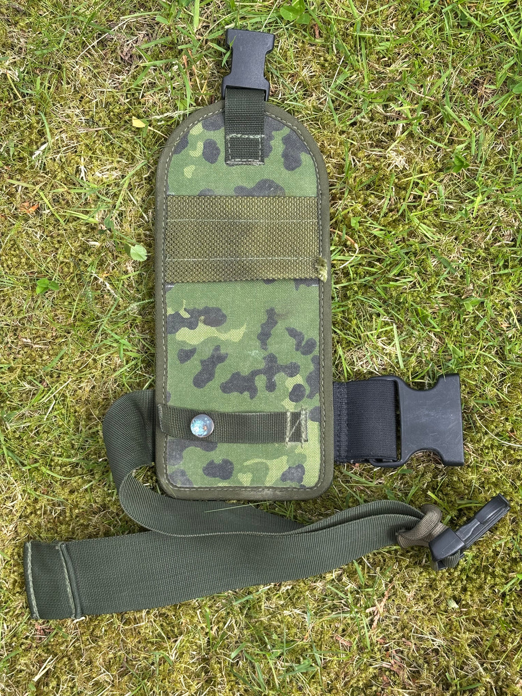 M/96 pistol holster with extender