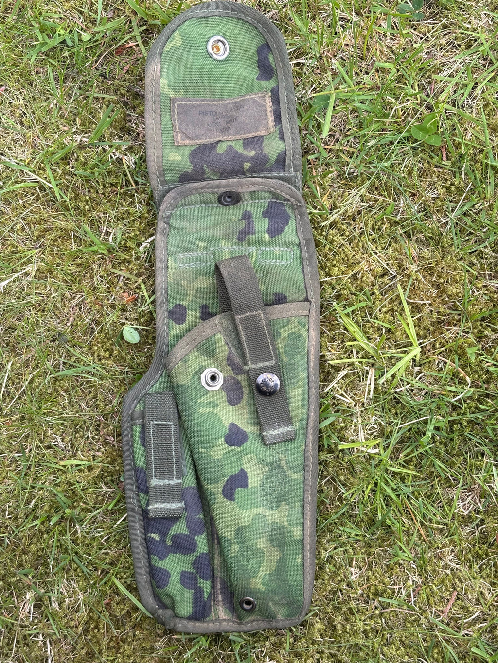 M/96 pistol holster with extender